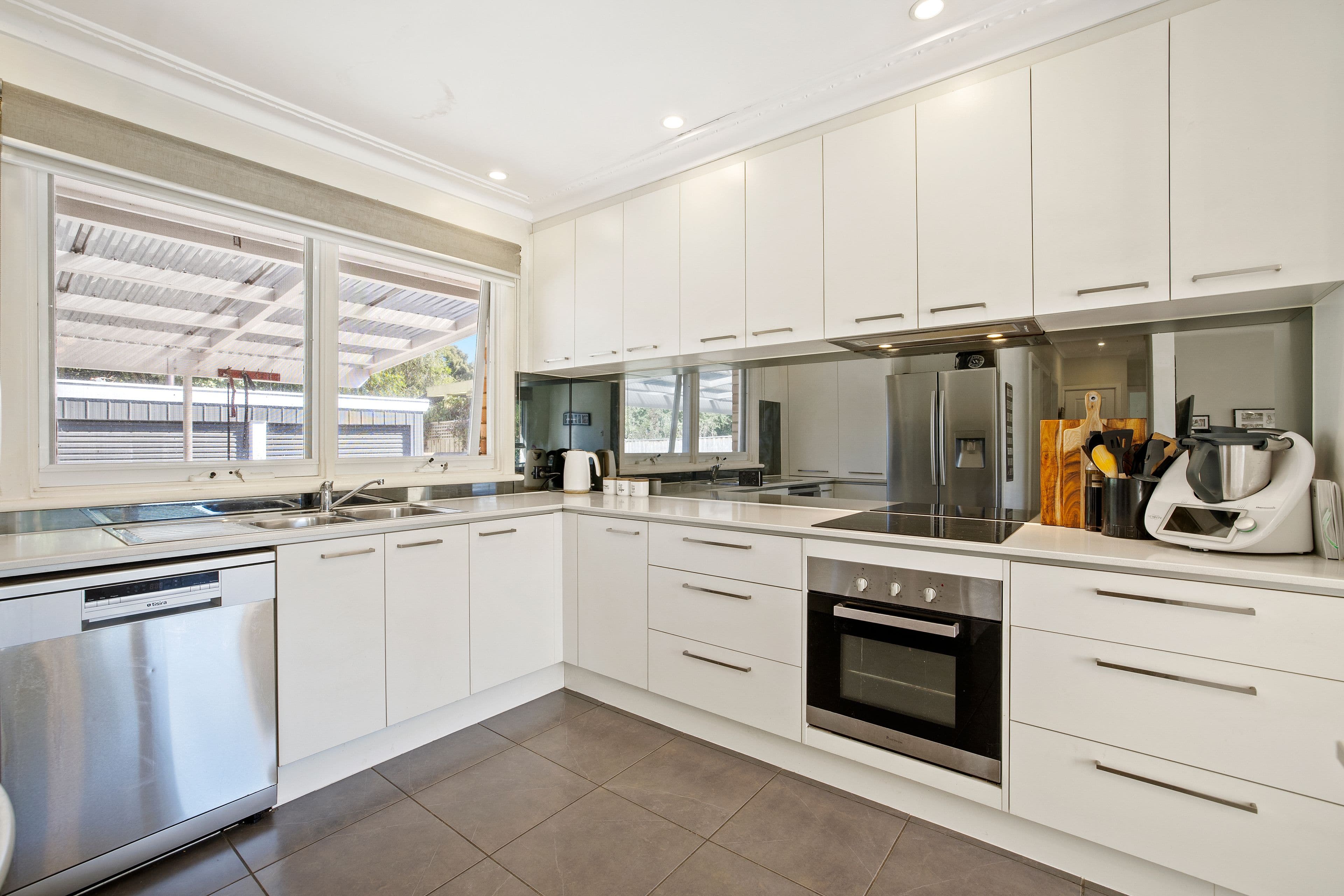 40 Armstrong Road, Heathmont VIC 3135, Heathmont - Thumbnail 3