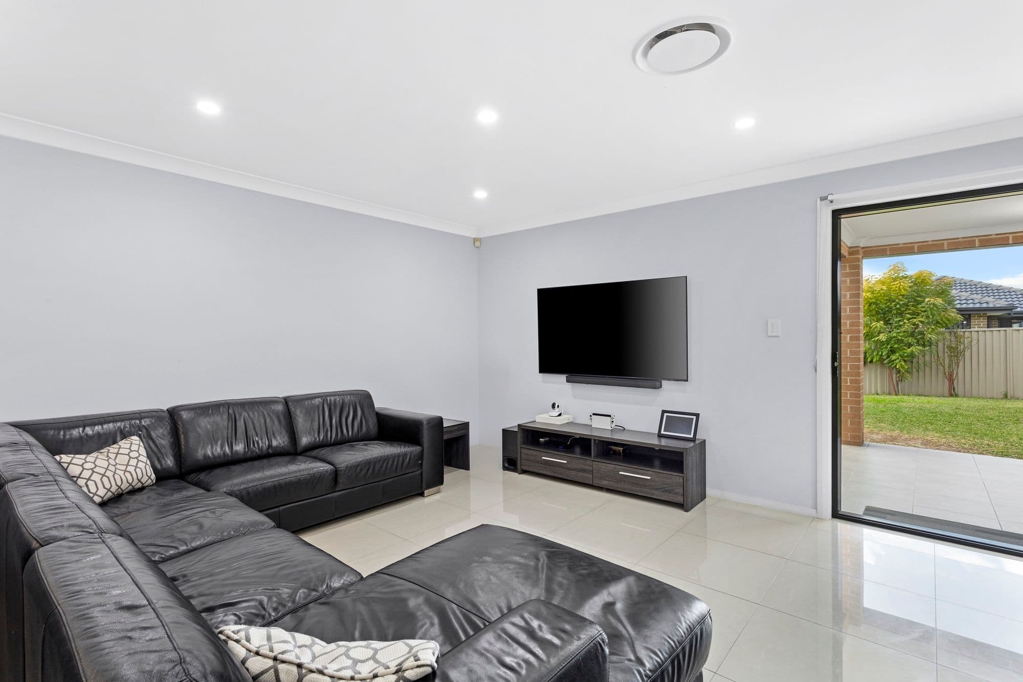 10 Melinda Street (Grantham Farm), Riverstone NSW 2765, Riverstone - Thumbnail 4