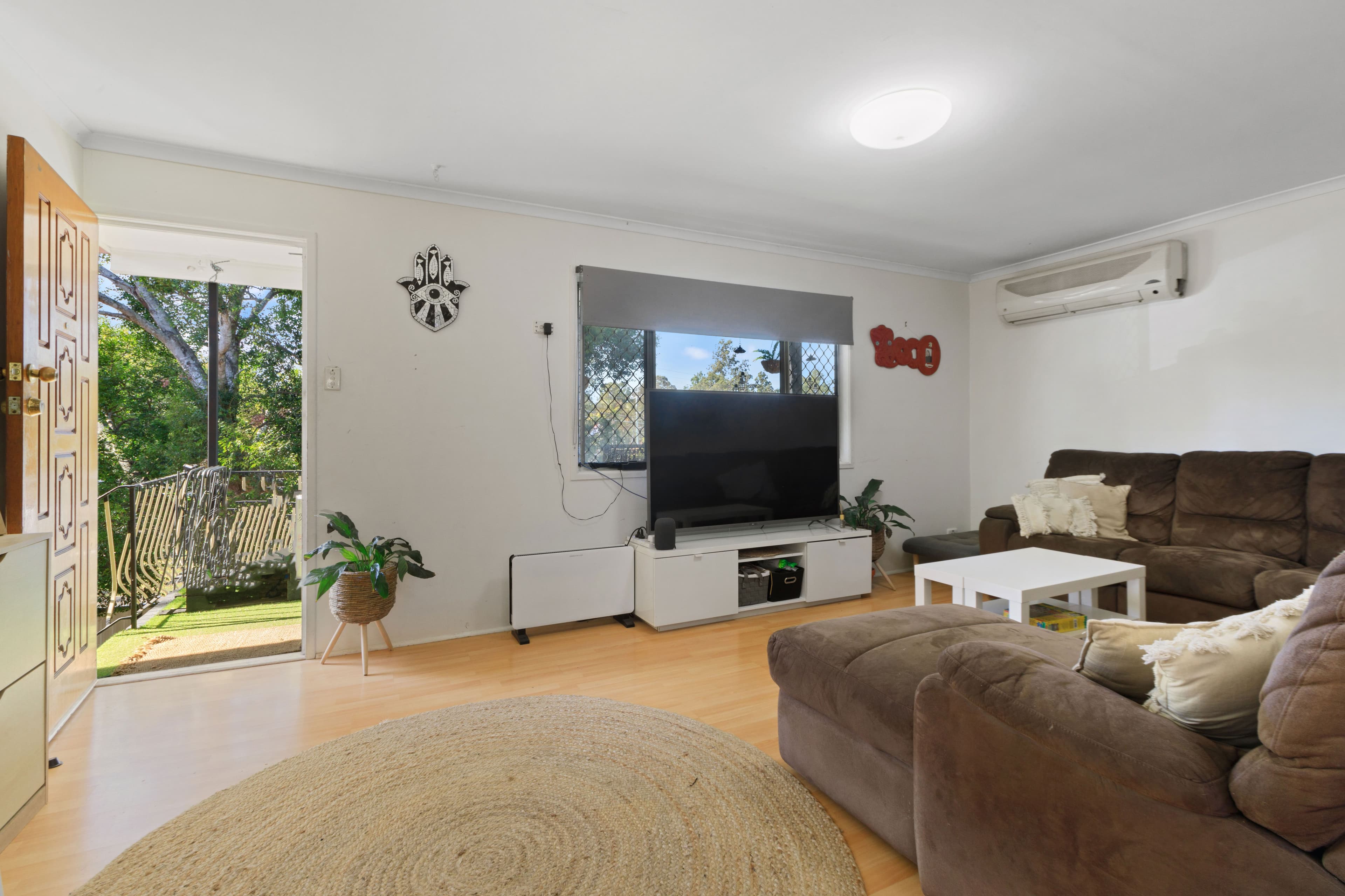 4 Rowanda Street, Slacks Creek QLD 4127, Slacks Creek - Thumbnail 2