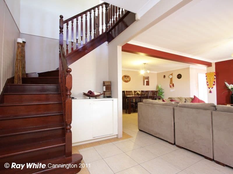 122  Centre Street, QUEENS PARK WA 6107, Queens Park - Thumbnail 2