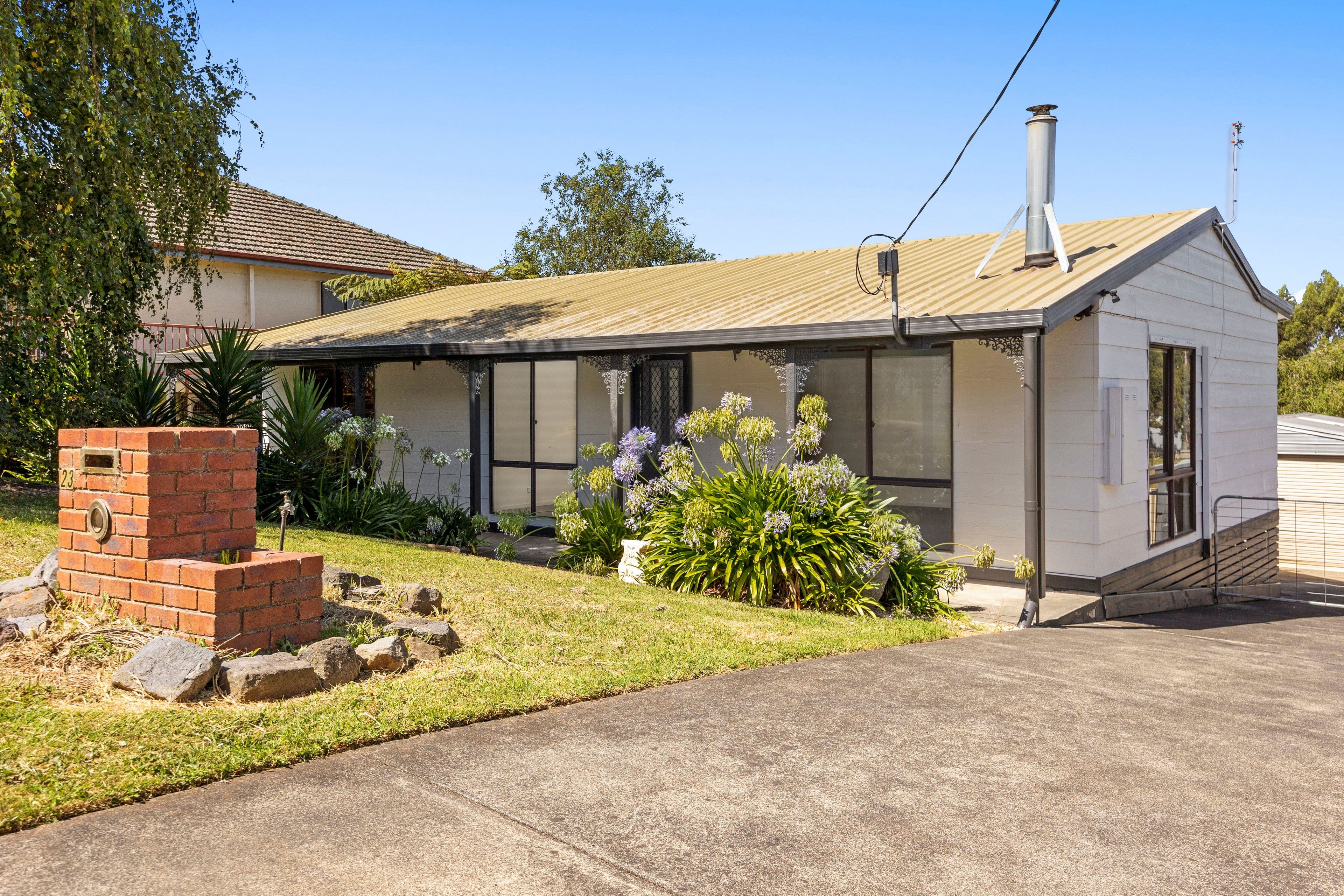 23 Bent Street, Leongatha VIC 3953, Leongatha - Image 1