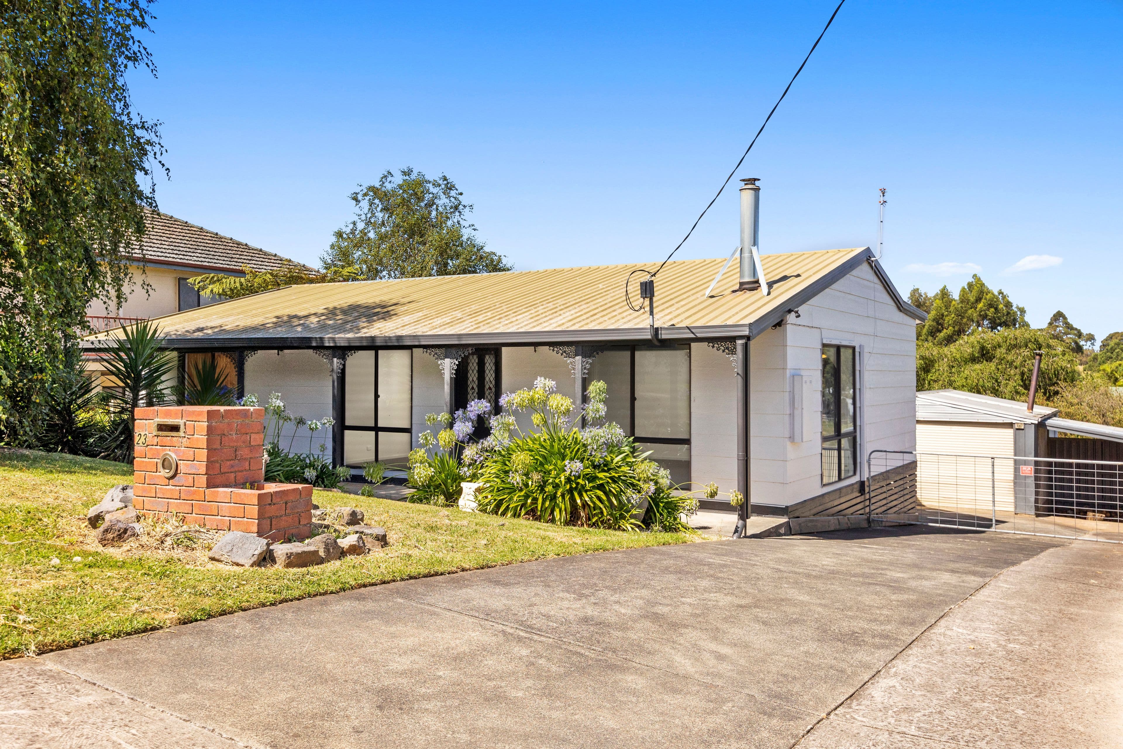 23 Bent Street, Leongatha VIC 3953, Leongatha - Thumbnail 2