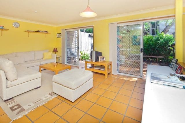 299 Moggill Road, Indooroopilly QLD 4068, Indooroopilly - Thumbnail 3