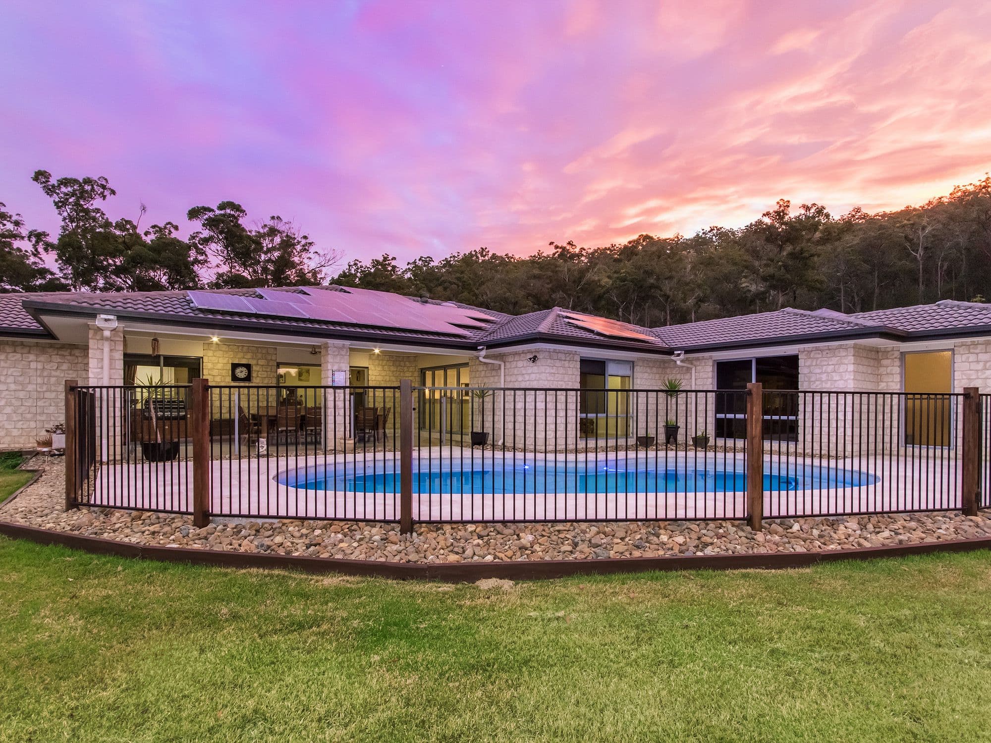 16 Woodland Avenue, Mount Nathan QLD 4211, Mount Nathan - Thumbnail 3