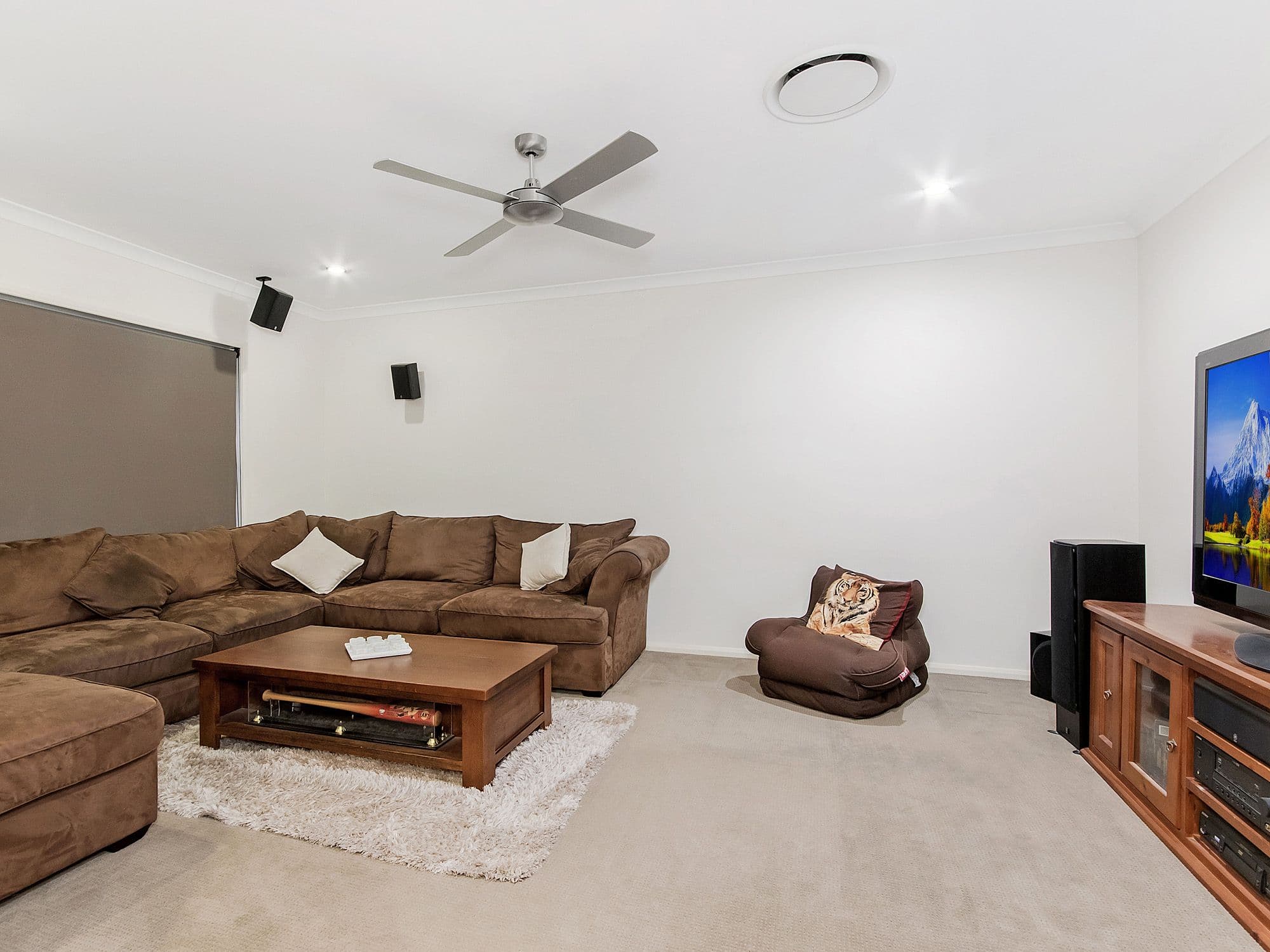 16 Woodland Avenue, Mount Nathan QLD 4211, Mount Nathan - Thumbnail 8