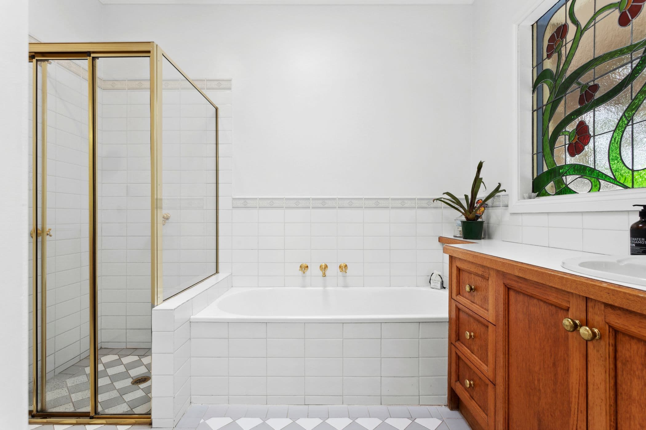 13 Trewhella Drive, Newham VIC 3442, Newham - Thumbnail 8