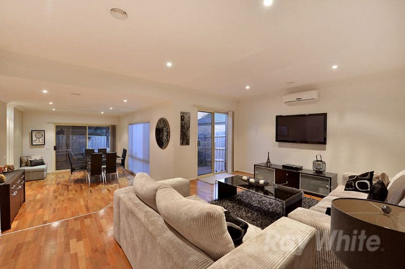 23 Treerise Boulevard, FERNTREE GULLY VIC 3156, Ferntree Gully - Thumbnail 2