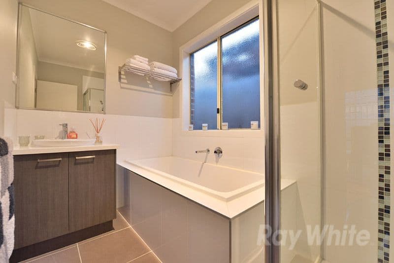 23 Treerise Boulevard, FERNTREE GULLY VIC 3156, Ferntree Gully - Thumbnail 6