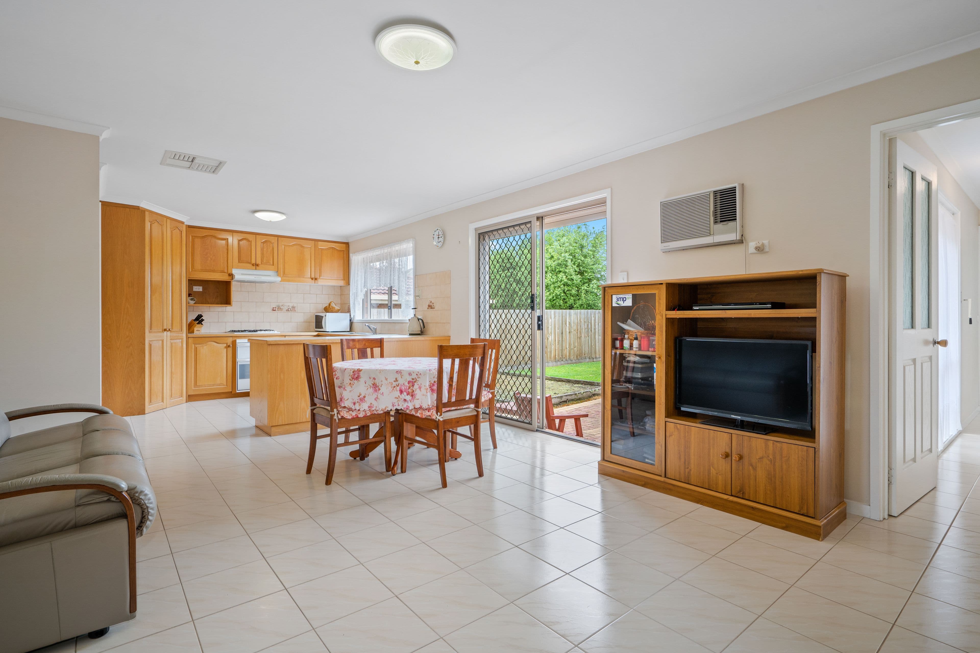 10 Ellery Street, Bundoora VIC 3083, Bundoora - Thumbnail 5