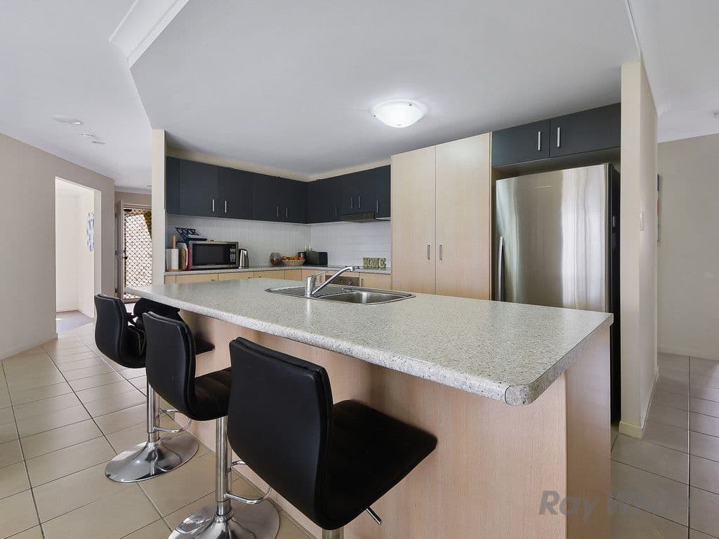 12 Fabian Place, Bracken Ridge QLD 4017, Bracken Ridge - Thumbnail 4