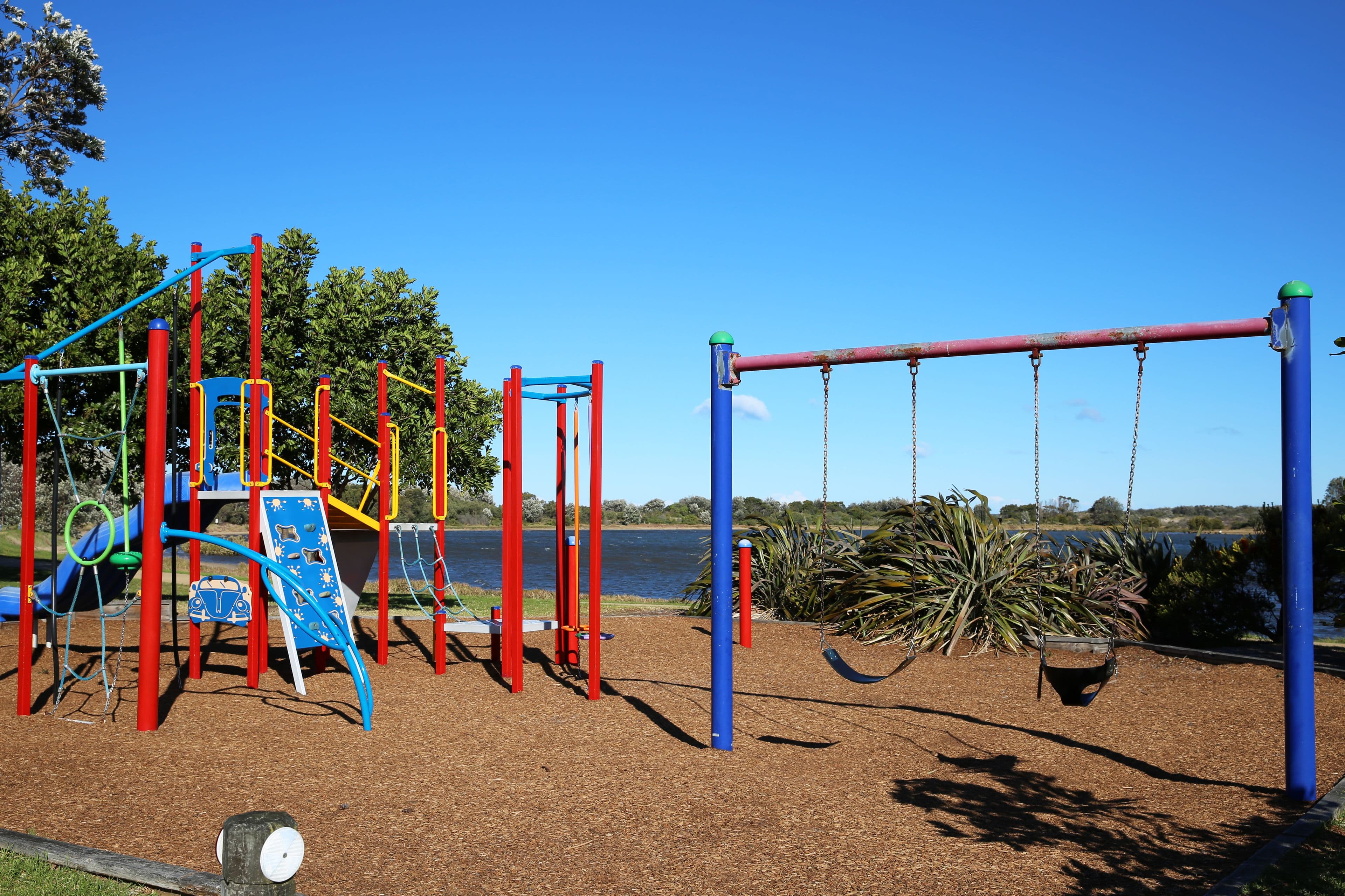 1 Trentham Road, Shoalhaven Heads - Thumbnail 8