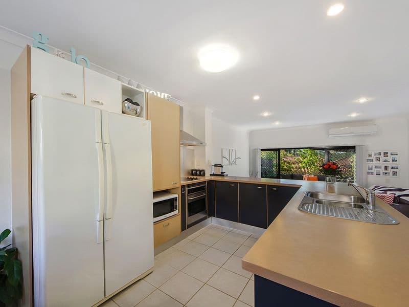 15 Blue Ridge Crescent, VARSITY LAKES QLD 4227, Varsity Lakes - Thumbnail 3