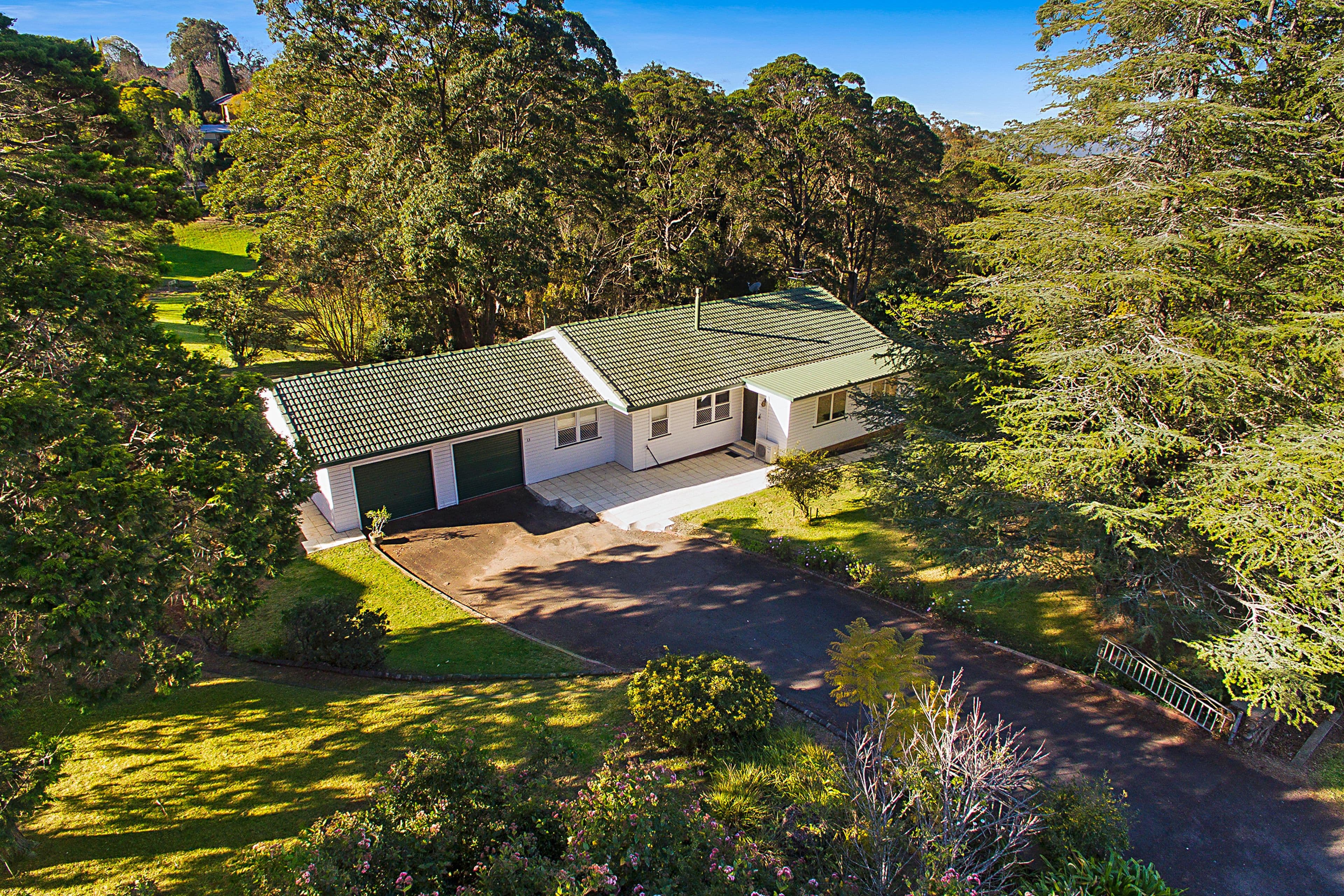 13 Jellicoe Street, Mount Lofty QLD 4350, Mount Lofty - Thumbnail 2
