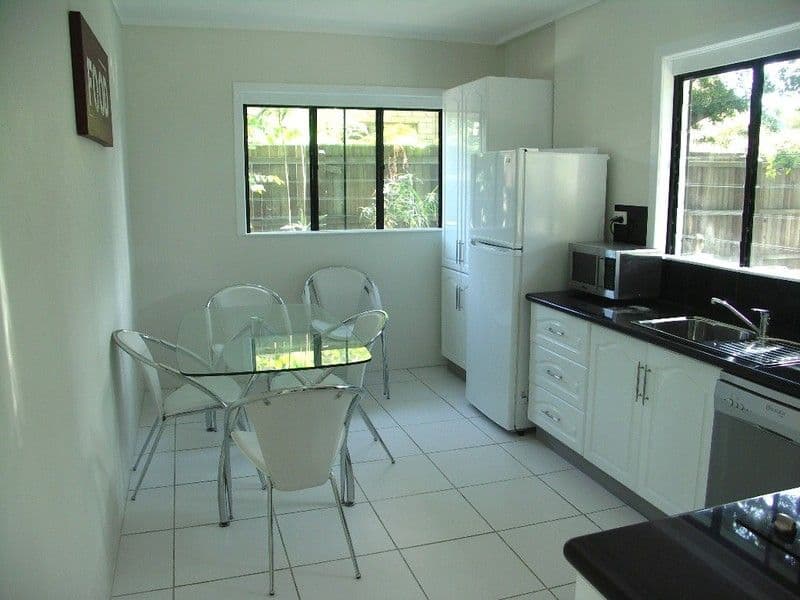 12 Broadwater Avenue, MAROOCHYDORE QLD 4558, Maroochydore - Thumbnail 5