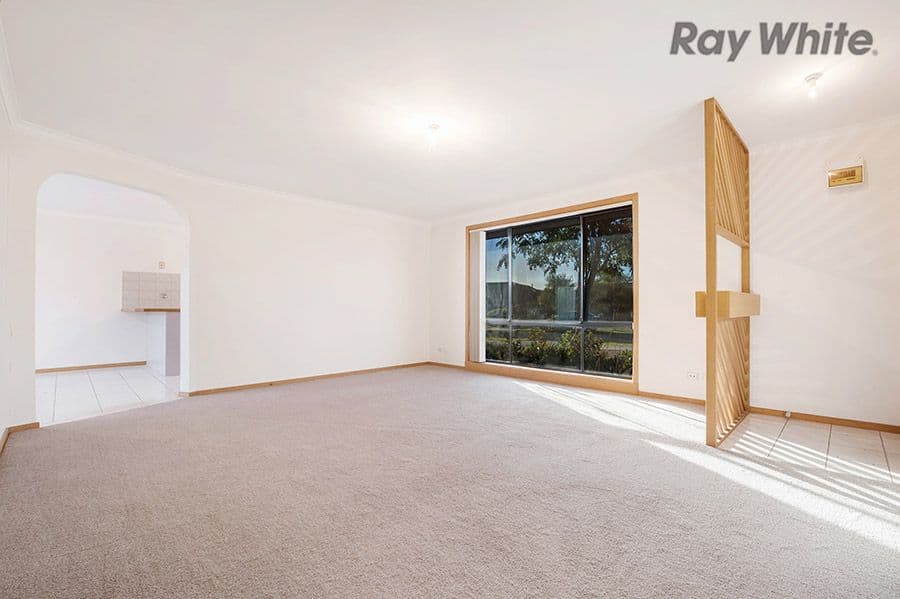 2 Young Court, Delahey VIC 3037, Delahey - Thumbnail 2