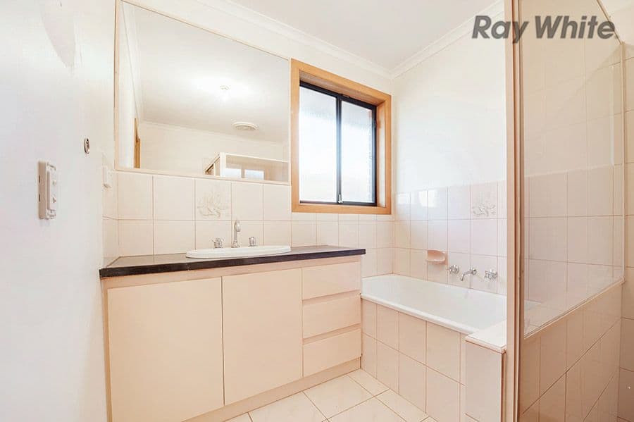 2 Young Court, Delahey VIC 3037, Delahey - Thumbnail 7