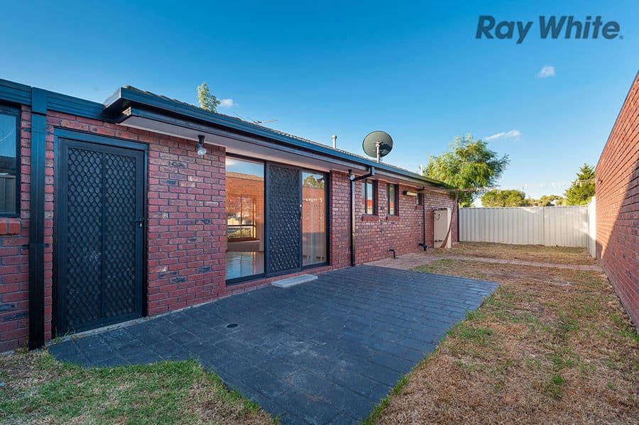 2 Young Court, Delahey VIC 3037, Delahey - Thumbnail 8