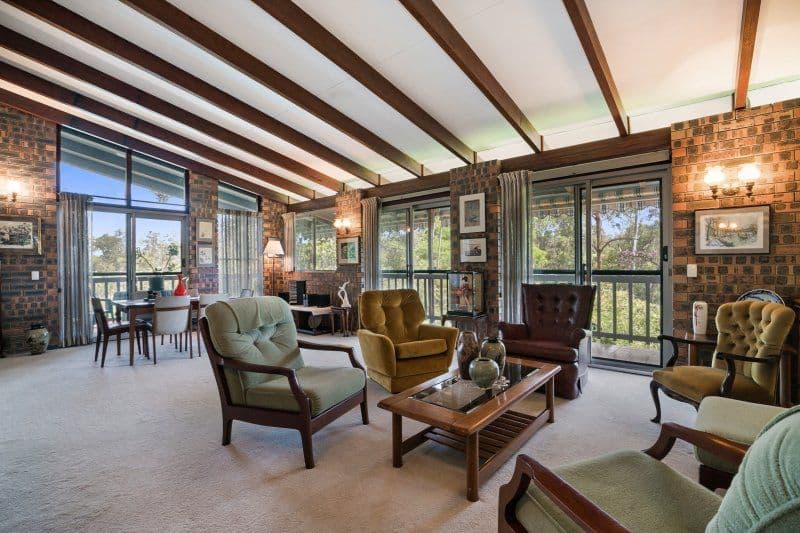 10 Jillian Street, Chapel Hill QLD 4069, Chapel Hill - Thumbnail 3