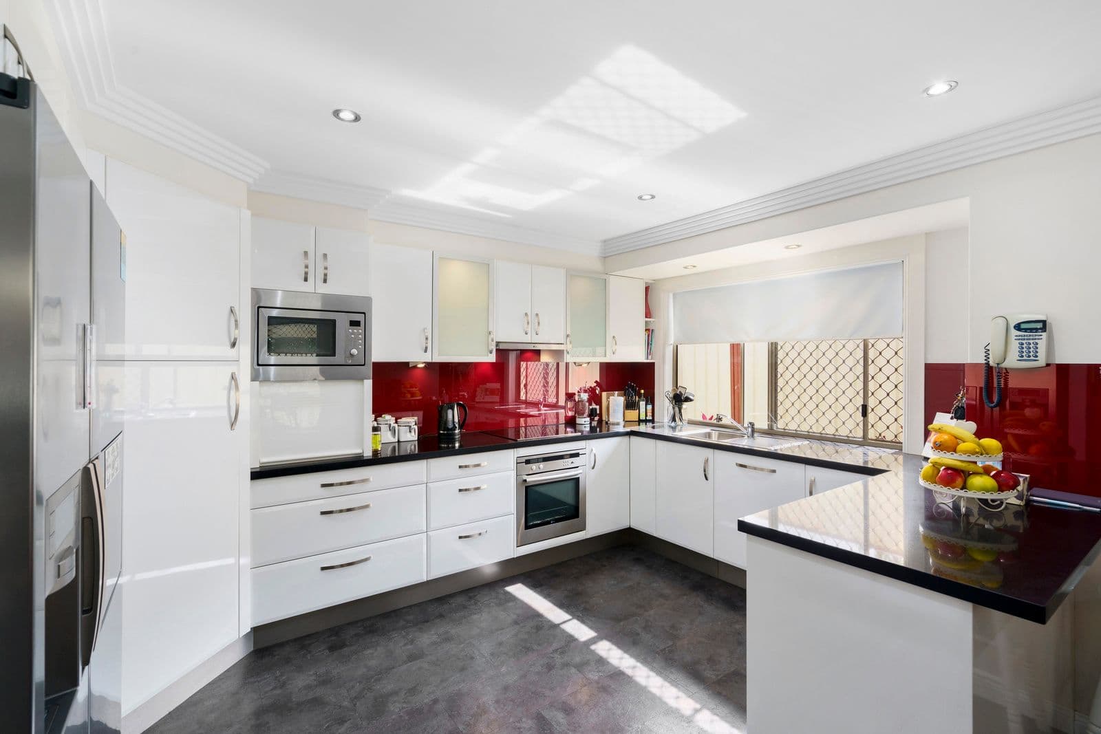 65 Studio Drive, Oxenford QLD 4210, Oxenford - Thumbnail 3