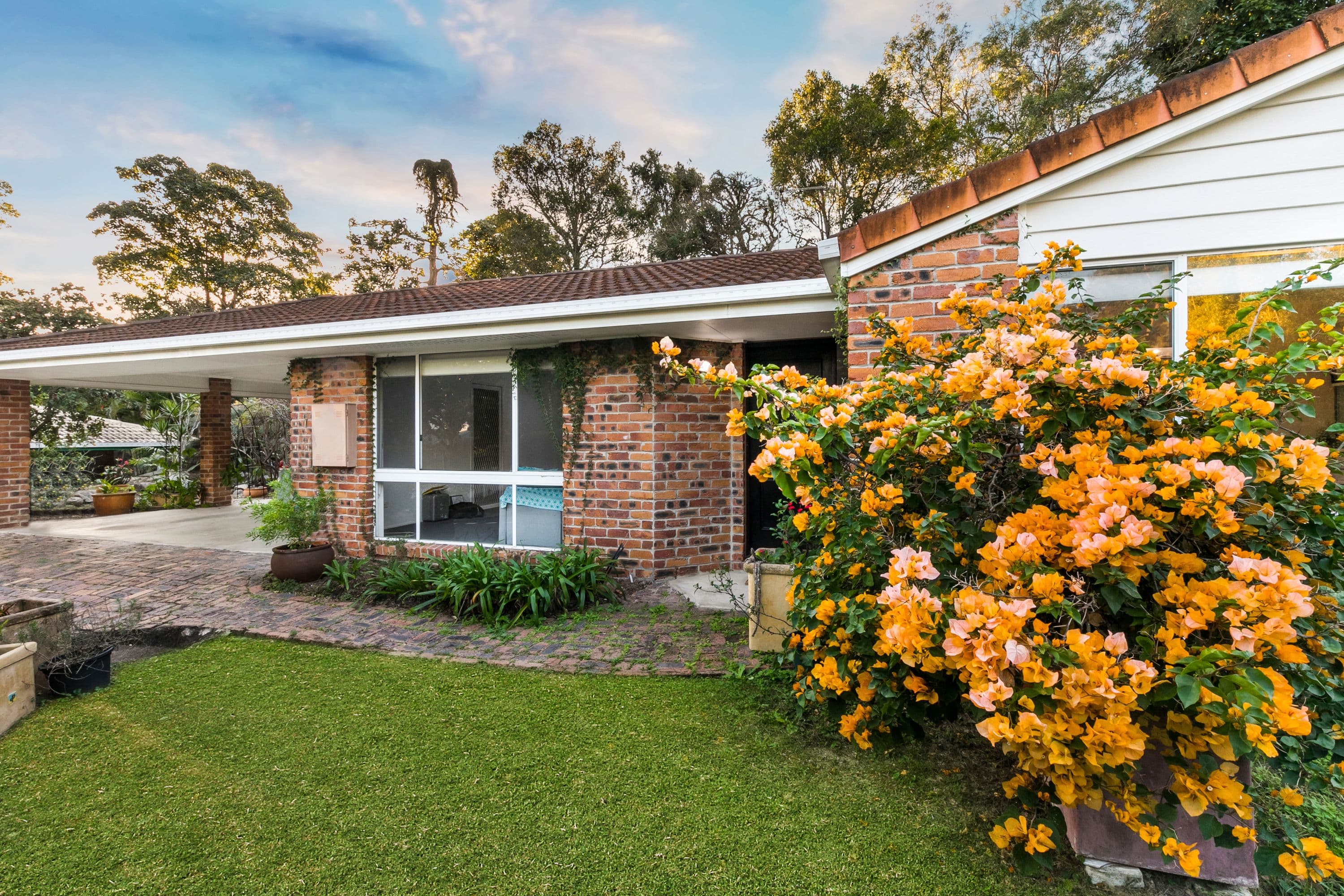 23 Wyndarra Street, Kenmore QLD 4069, Kenmore - Thumbnail 2