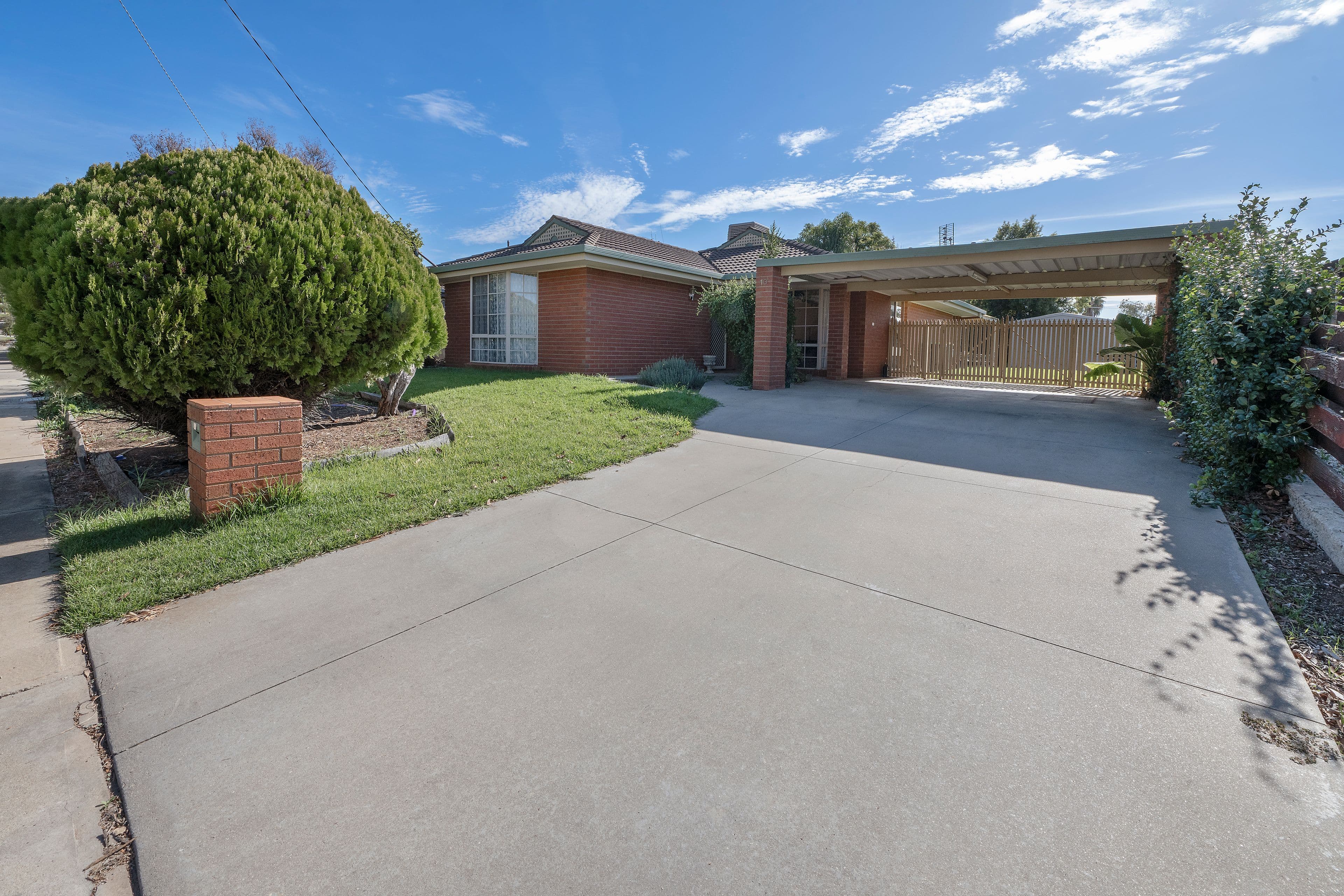 10 Parkview Drive, Swan Hill VIC 3585, Swan Hill - Image 1
