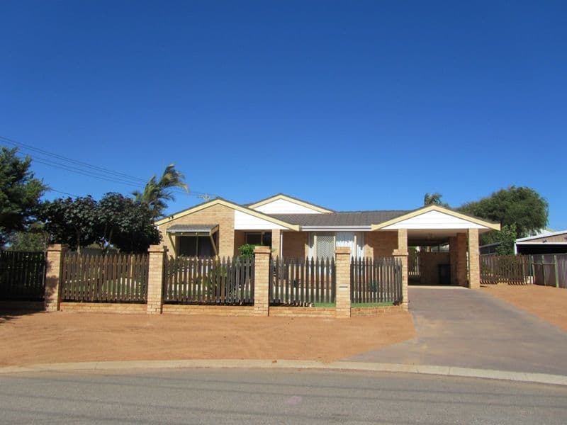 28 Foster Place, MOUNT TARCOOLA WA 6530, Mount Tarcoola - Image 1