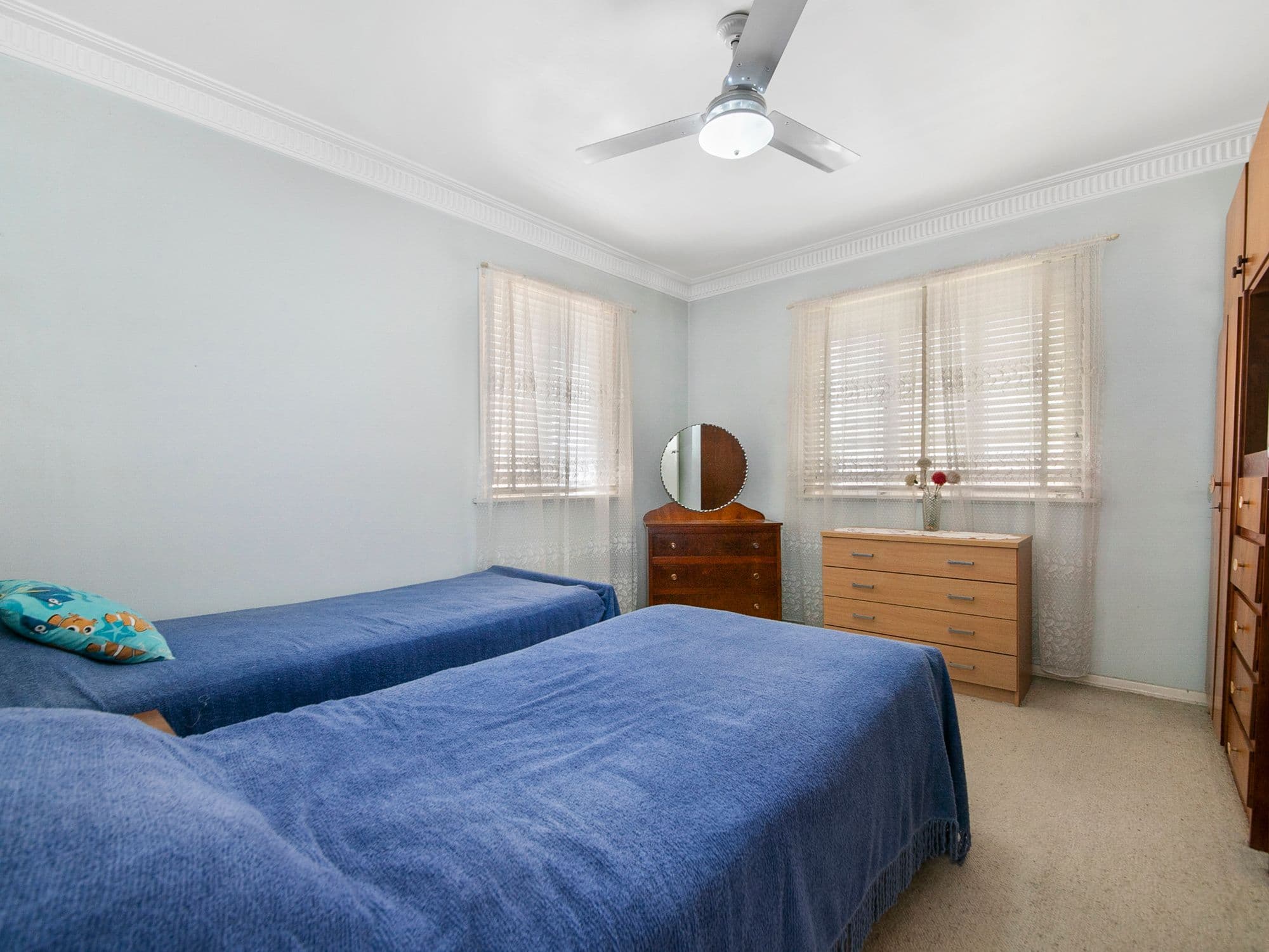 74 Marshall Road, Holland Park West QLD 4121, Holland Park West - Thumbnail 8