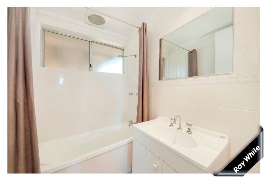 114 Osburn Drive, MACGREGOR ACT 2615, Macgregor - Thumbnail 2