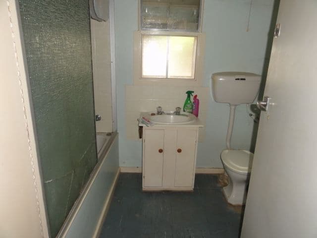 700 Blende Street, BROKEN HILL NSW 2880, Broken Hill - Thumbnail 3