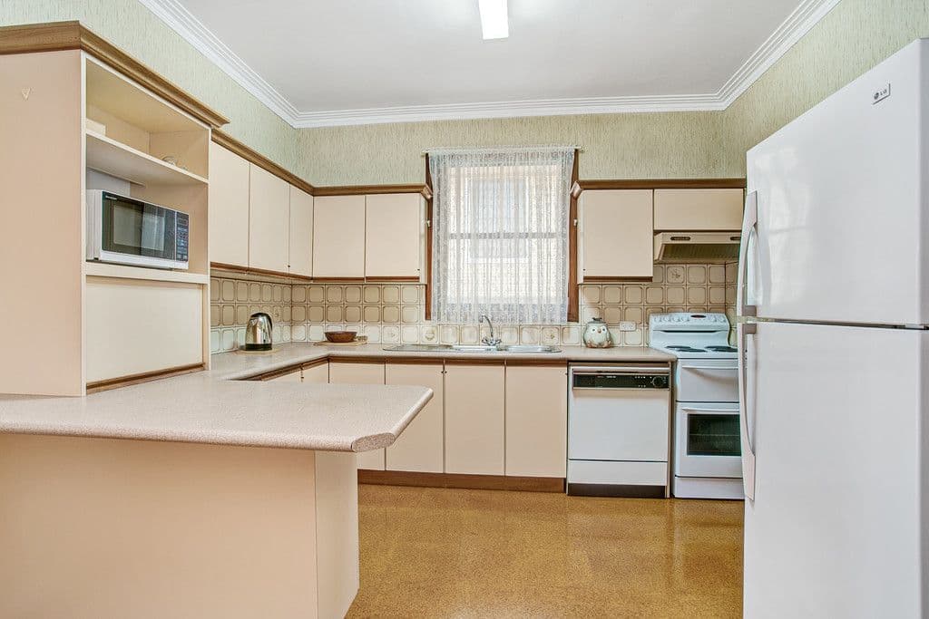 12 Hiland Crescent, East Maitland NSW 2323, East Maitland - Thumbnail 3