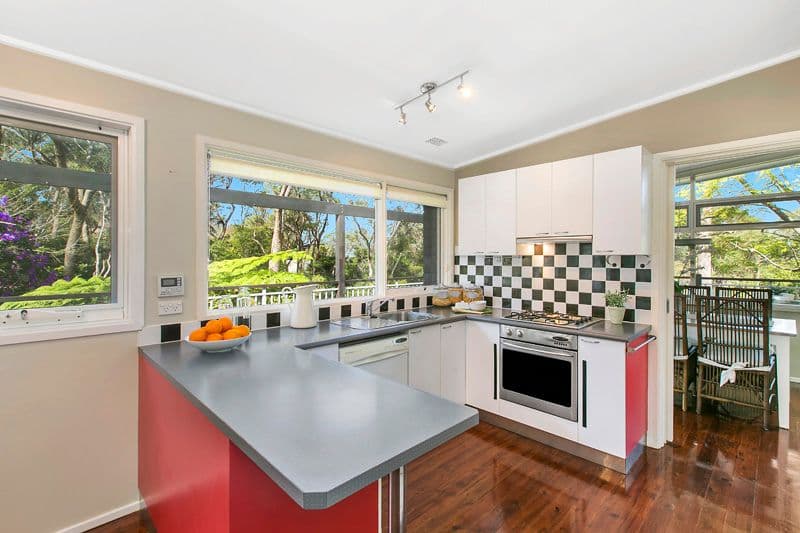 38 Bowen Avenue, TURRAMURRA NSW 2074, South Turramurra - Thumbnail 3