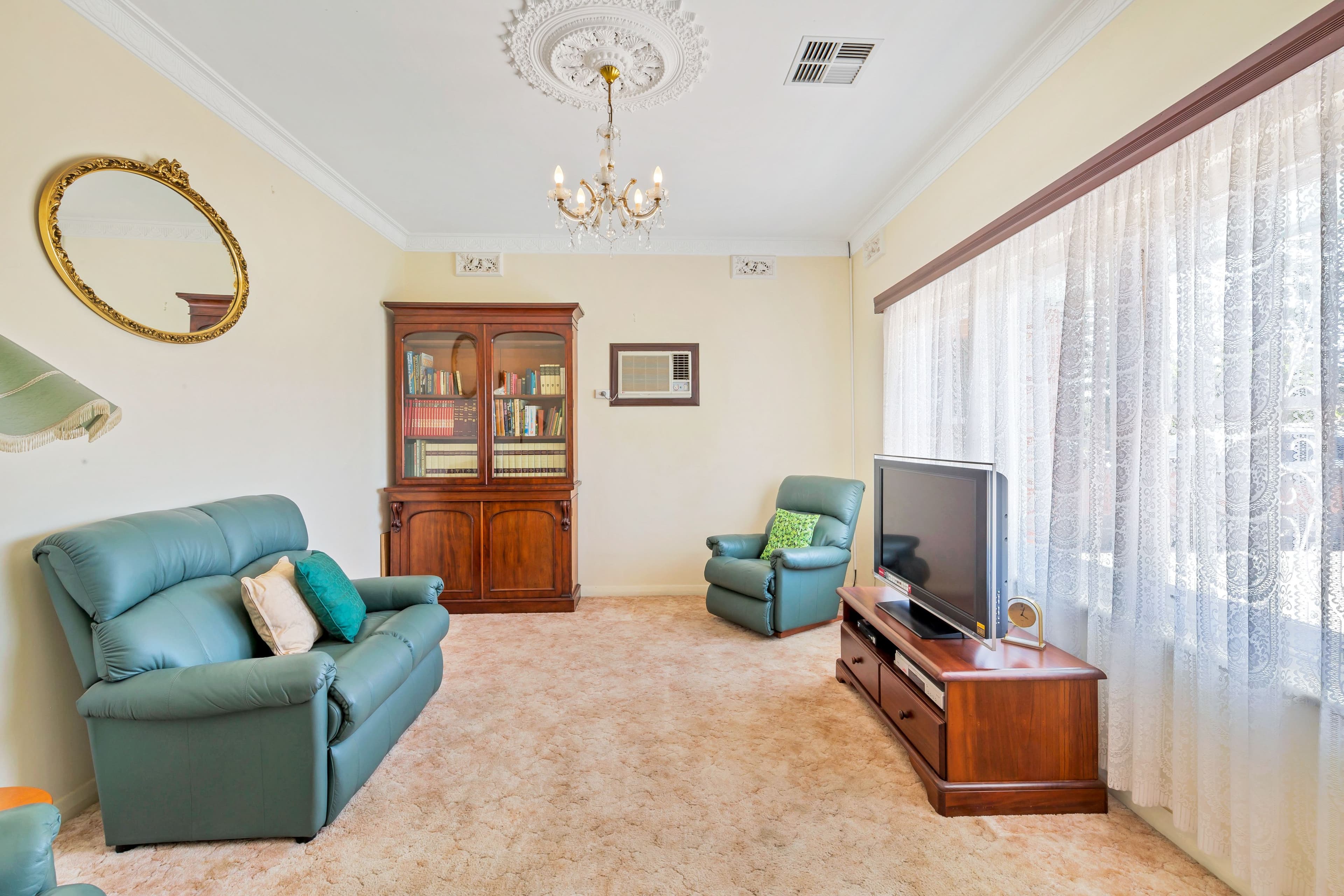 315 Victoria Road, Largs North SA 5016, Largs North - Thumbnail 2