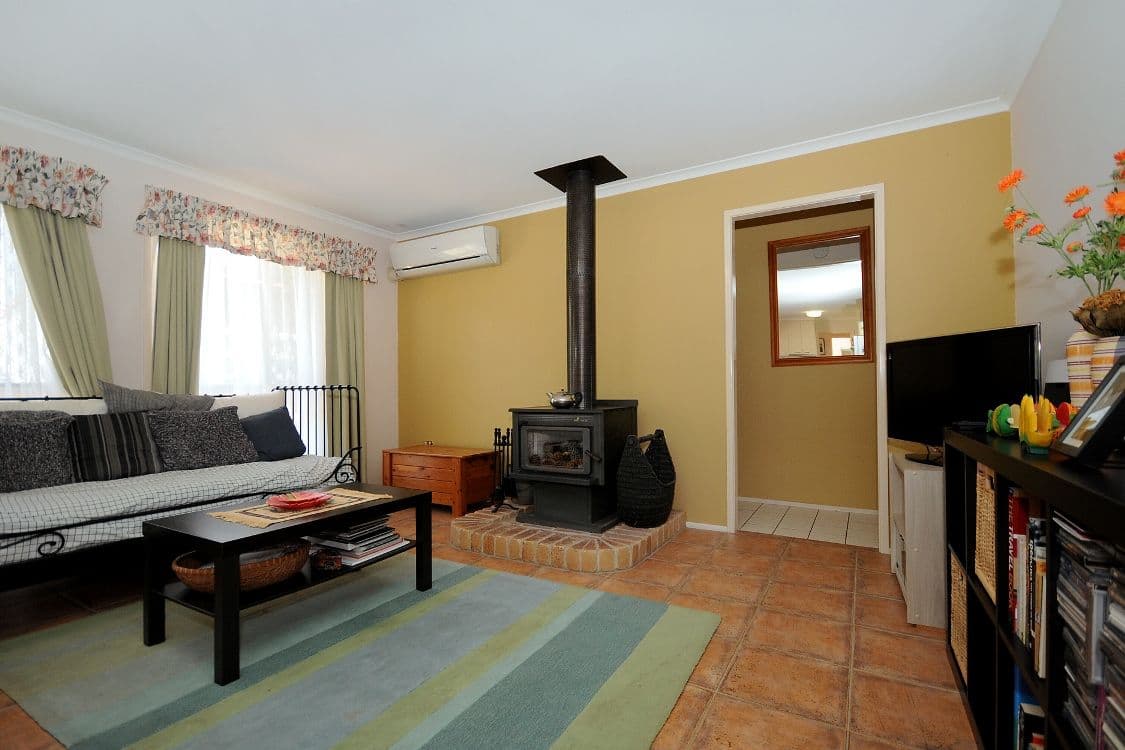 36 Friend Street, HARRISTOWN QLD 4350, Harristown - Thumbnail 3