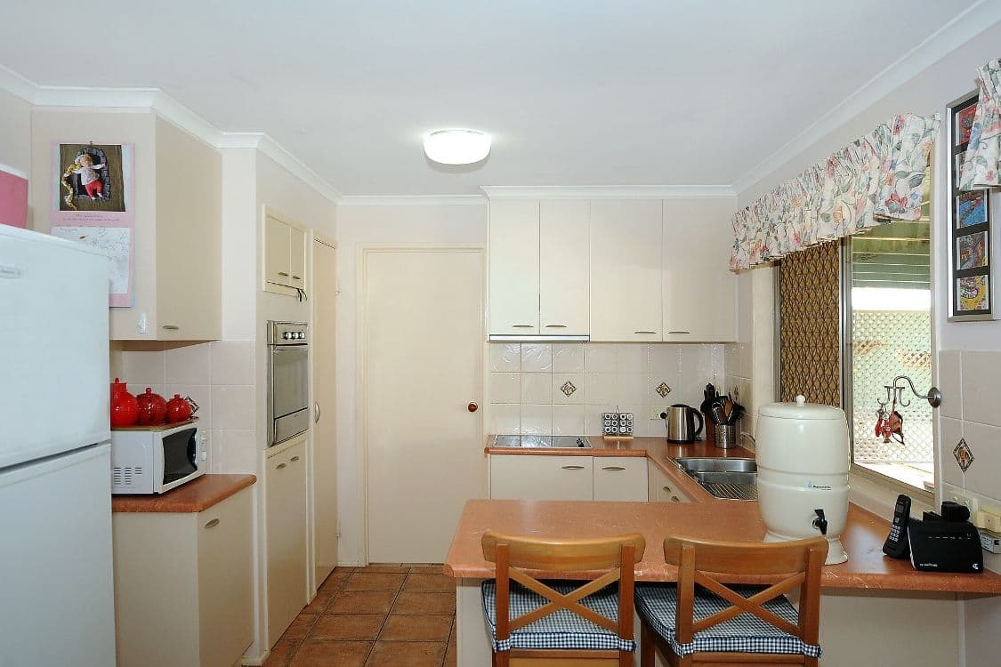 36 Friend Street, HARRISTOWN QLD 4350, Harristown - Thumbnail 4