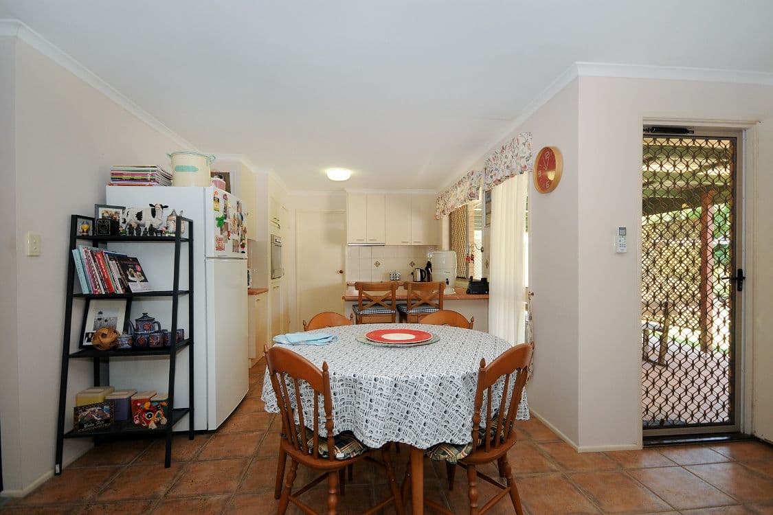 36 Friend Street, HARRISTOWN QLD 4350, Harristown - Thumbnail 5