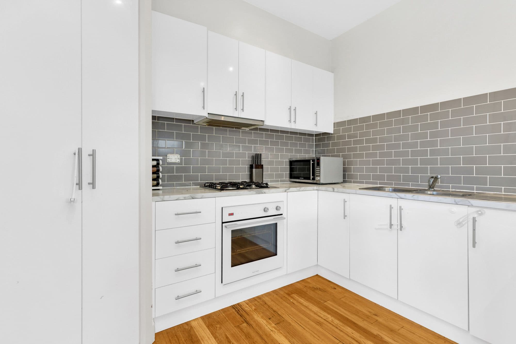 16 Montana Drive, Werribee VIC 3030, Werribee - Thumbnail 4