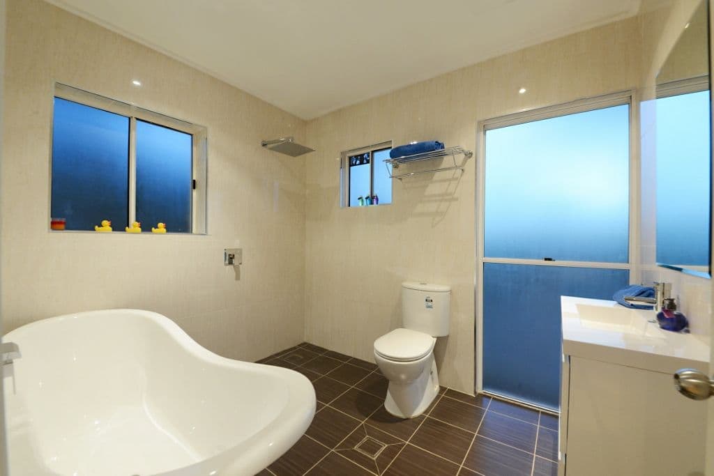 4 Jones Road, Cannonvale QLD 4802, Cannonvale - Thumbnail 2