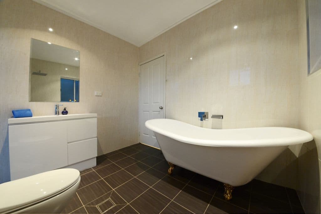 4 Jones Road, Cannonvale QLD 4802, Cannonvale - Thumbnail 3