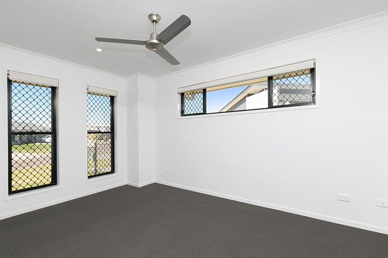 29 Honeyeater Crescent, Dakabin QLD 4503, Dakabin - Thumbnail 8