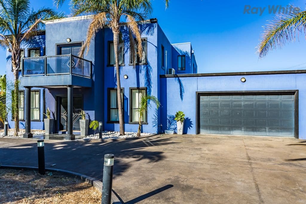 23 Sovereign Way, Hillside VIC 3037, Hillside - Image 1