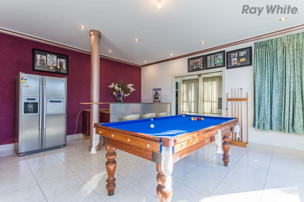 23 Sovereign Way, Hillside VIC 3037, Hillside - Thumbnail 4