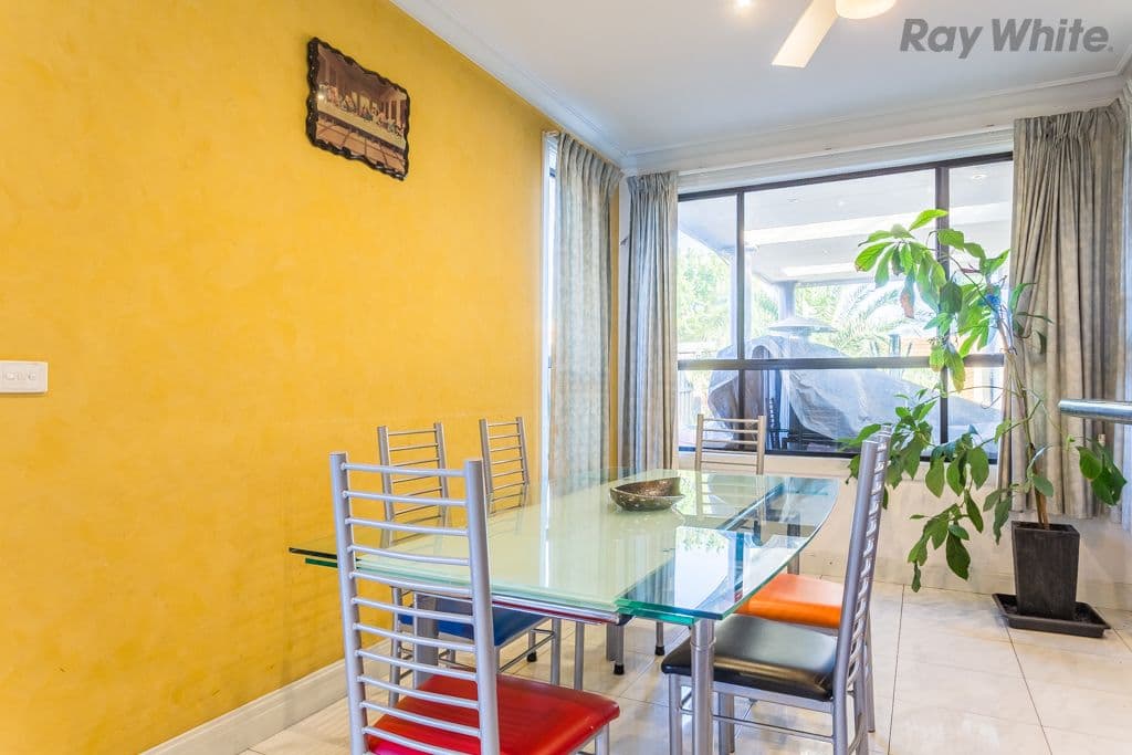 23 Sovereign Way, Hillside VIC 3037, Hillside - Thumbnail 6