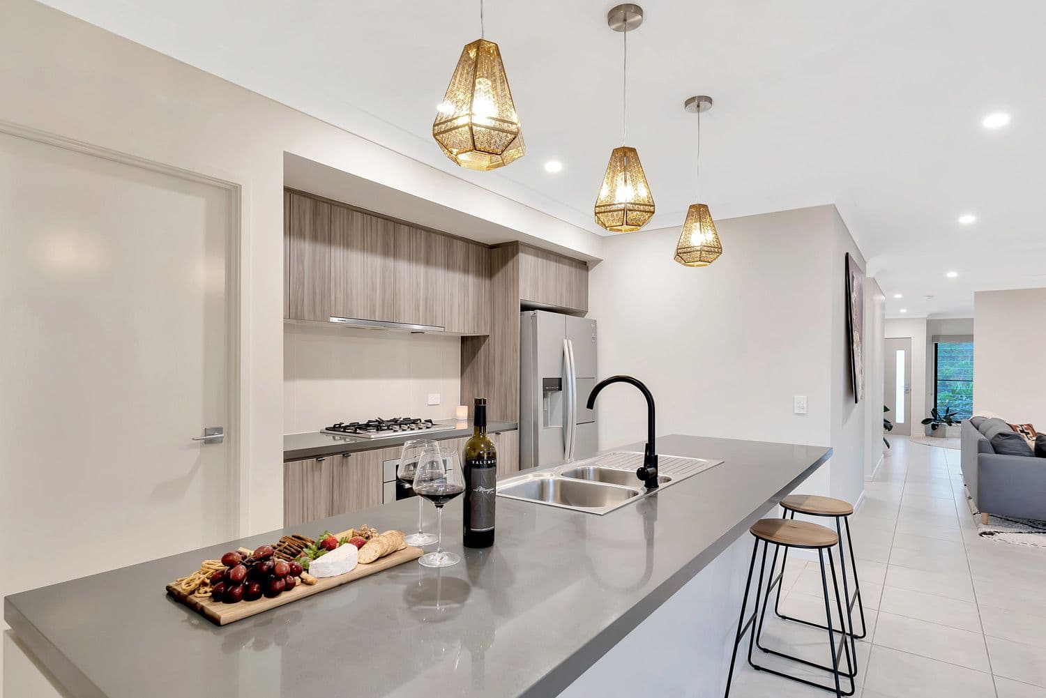11 Bloom Avenue, Coomera QLD 4209, Coomera - Thumbnail 2