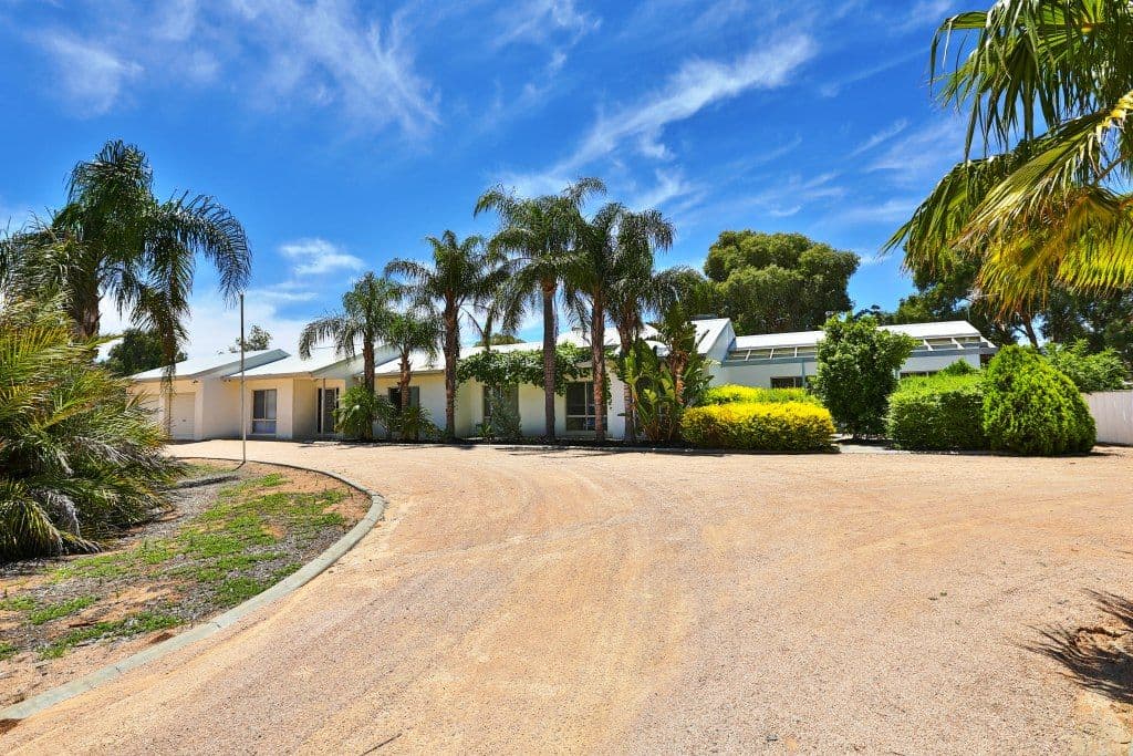 2 Hood Court, Mildura VIC 3500, Mildura - Thumbnail 3