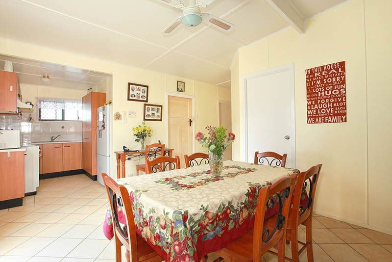 77 Beauvardia Street, CANNON HILL QLD 4170, Cannon Hill - Thumbnail 4