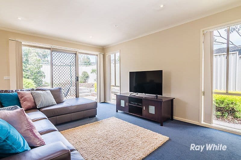 58 Scotsdale Drive, Cranbourne East VIC 3977, Cranbourne East - Thumbnail 4