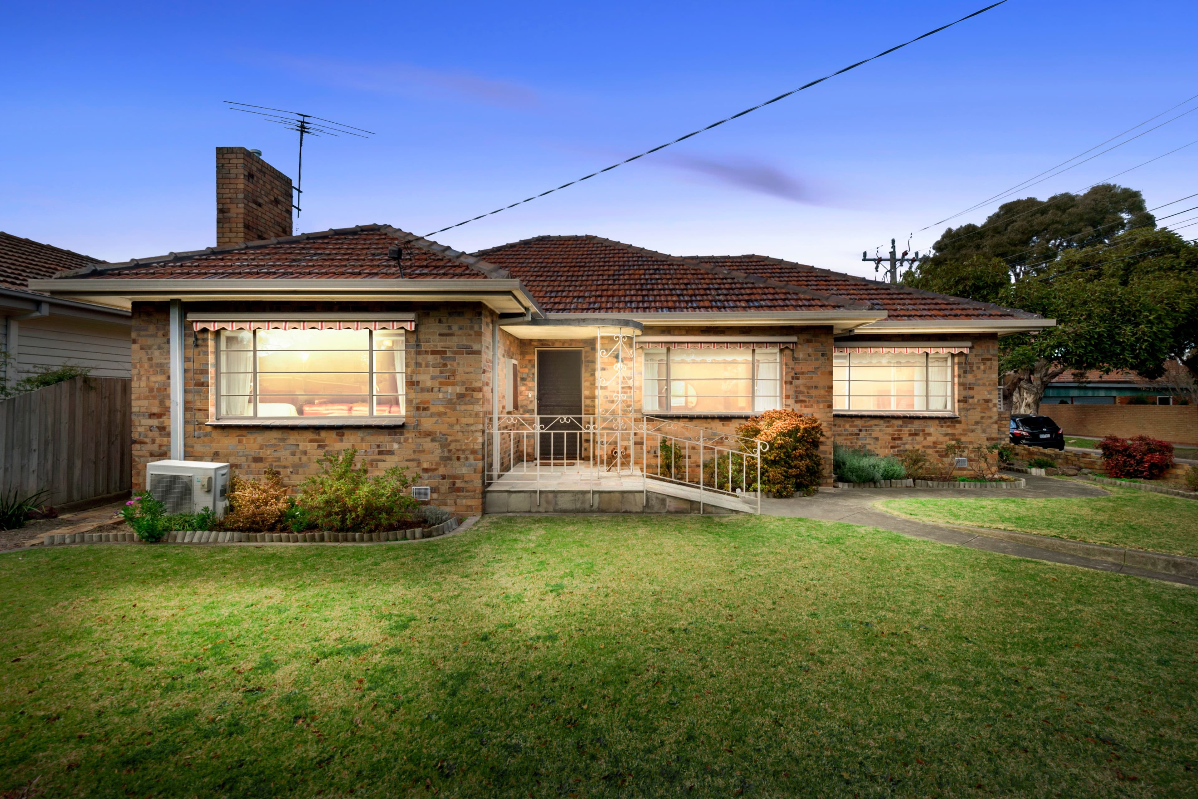 6 Young Street, Oakleigh VIC 3166, Oakleigh - Image 1