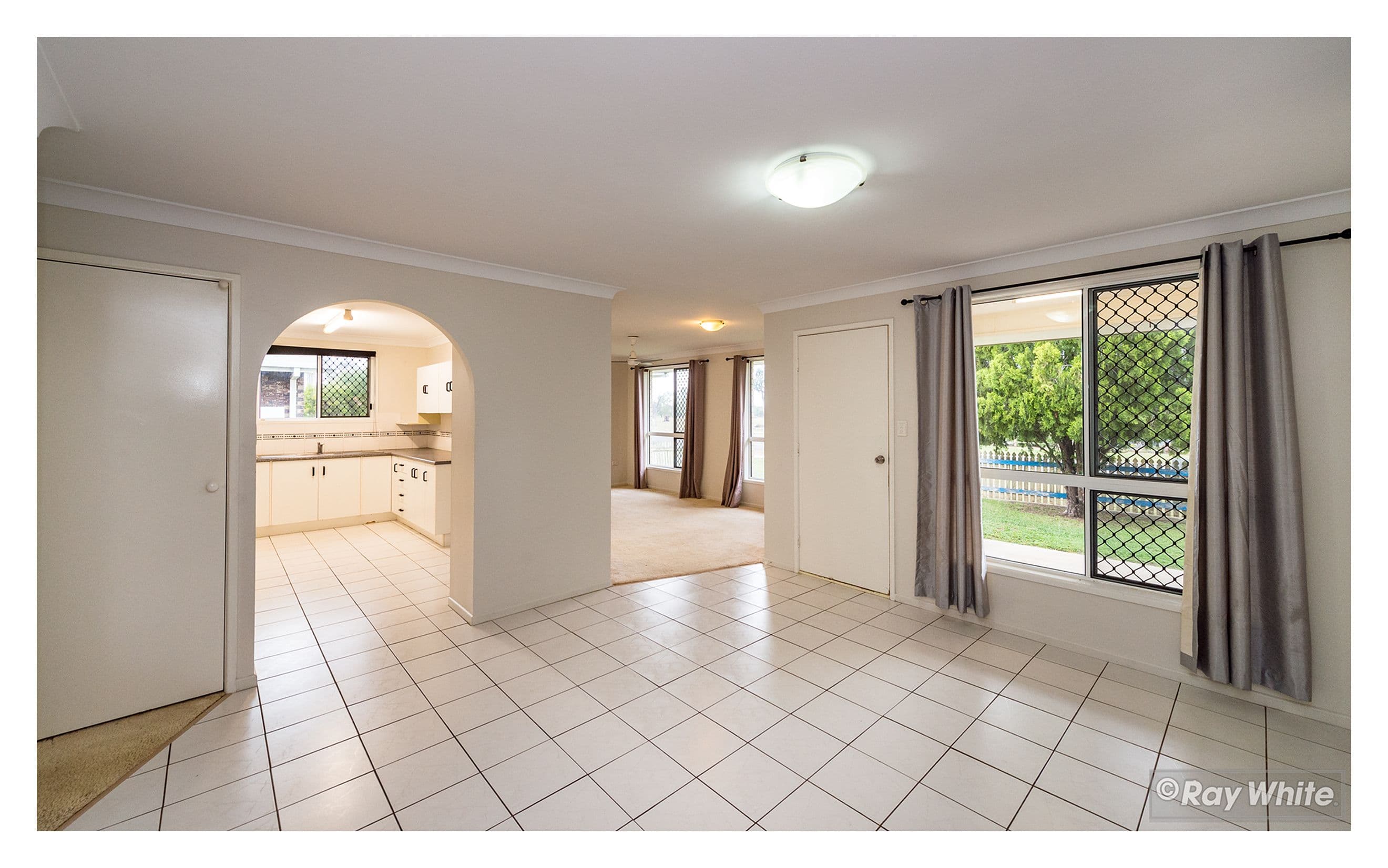69 Old Capricorn Highway, Gracemere QLD 4702, Gracemere - Thumbnail 5