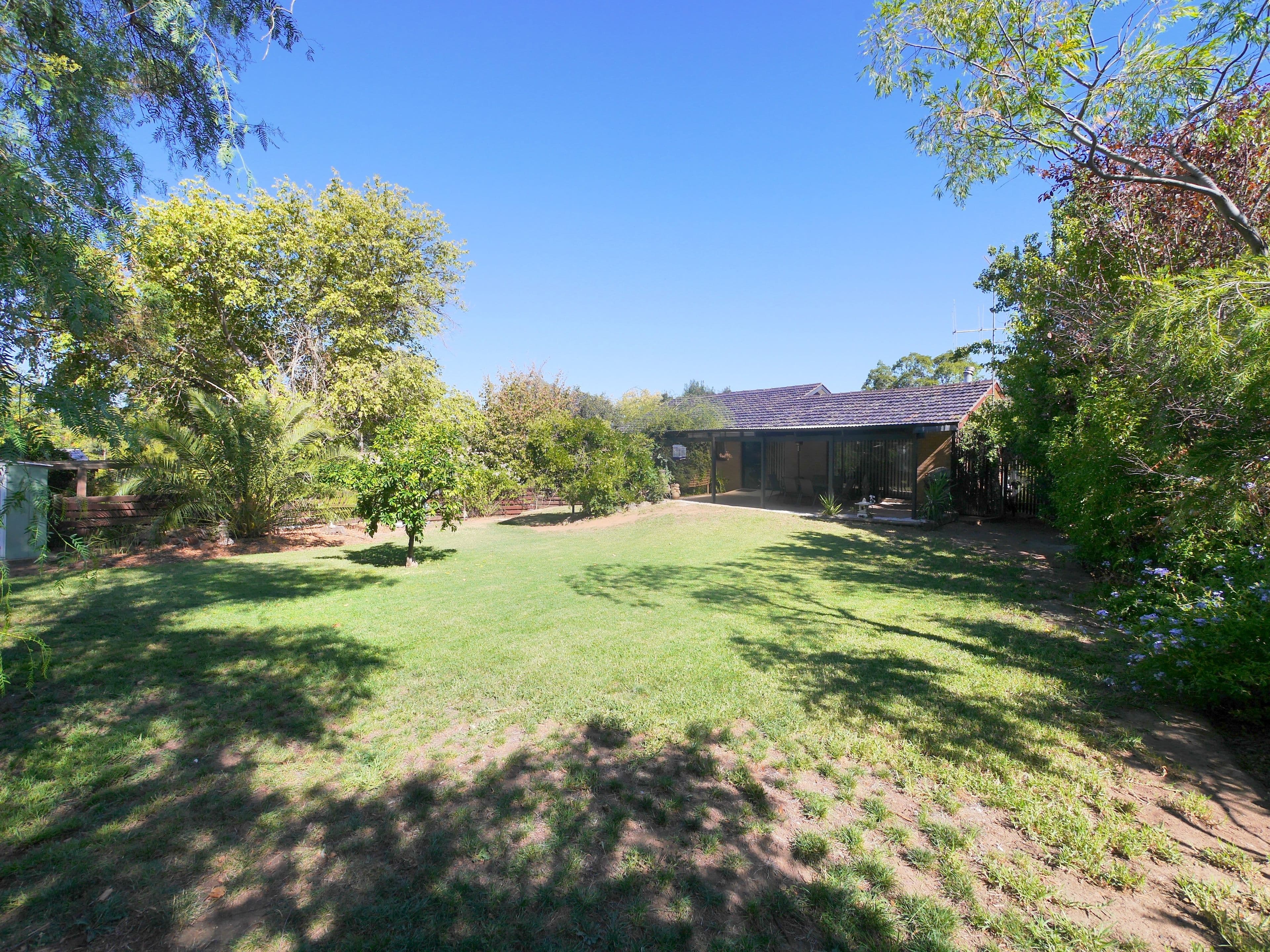 42 Wollowra Street, Cowra - Thumbnail 8