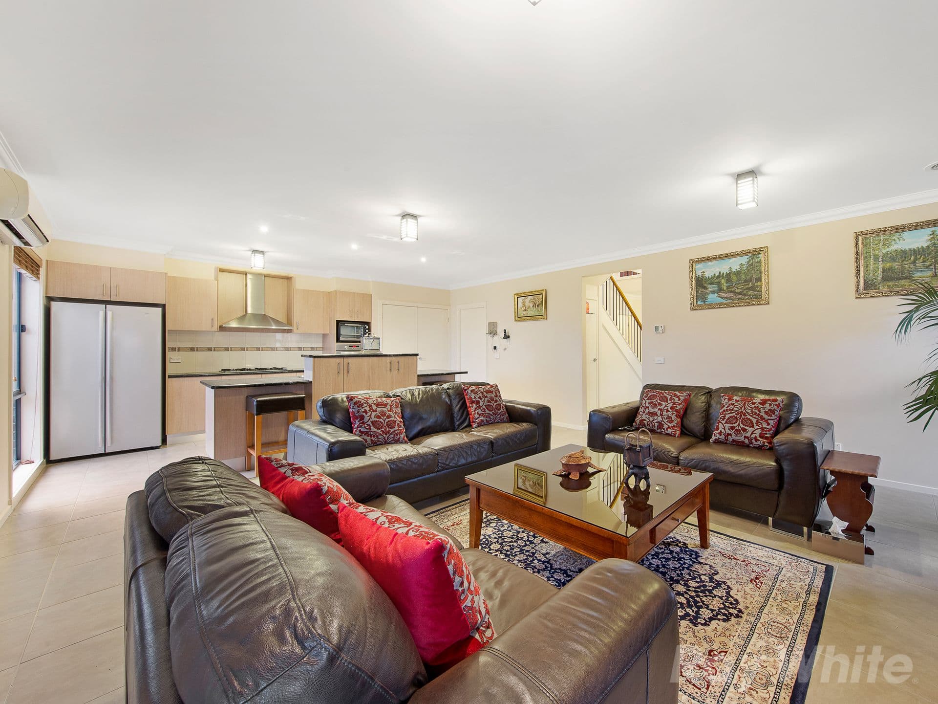 17 Royal Oak Court, Mulgrave VIC 3170, Mulgrave - Thumbnail 3